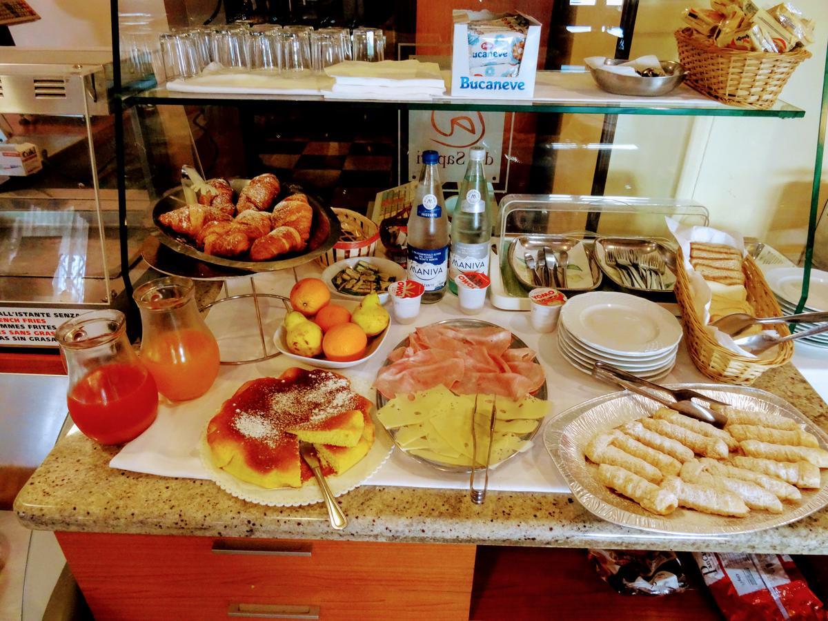 Residenza Il Giglio Bed & Breakfast Mozzecane Ngoại thất bức ảnh
